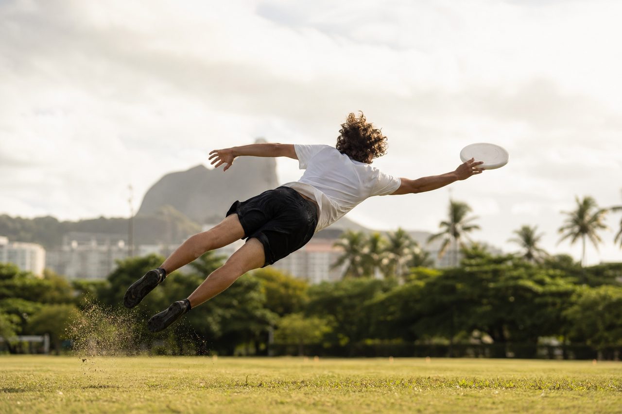 Comment maîtriser l’ultimate frisbee et réussir vos figures acrobatiques