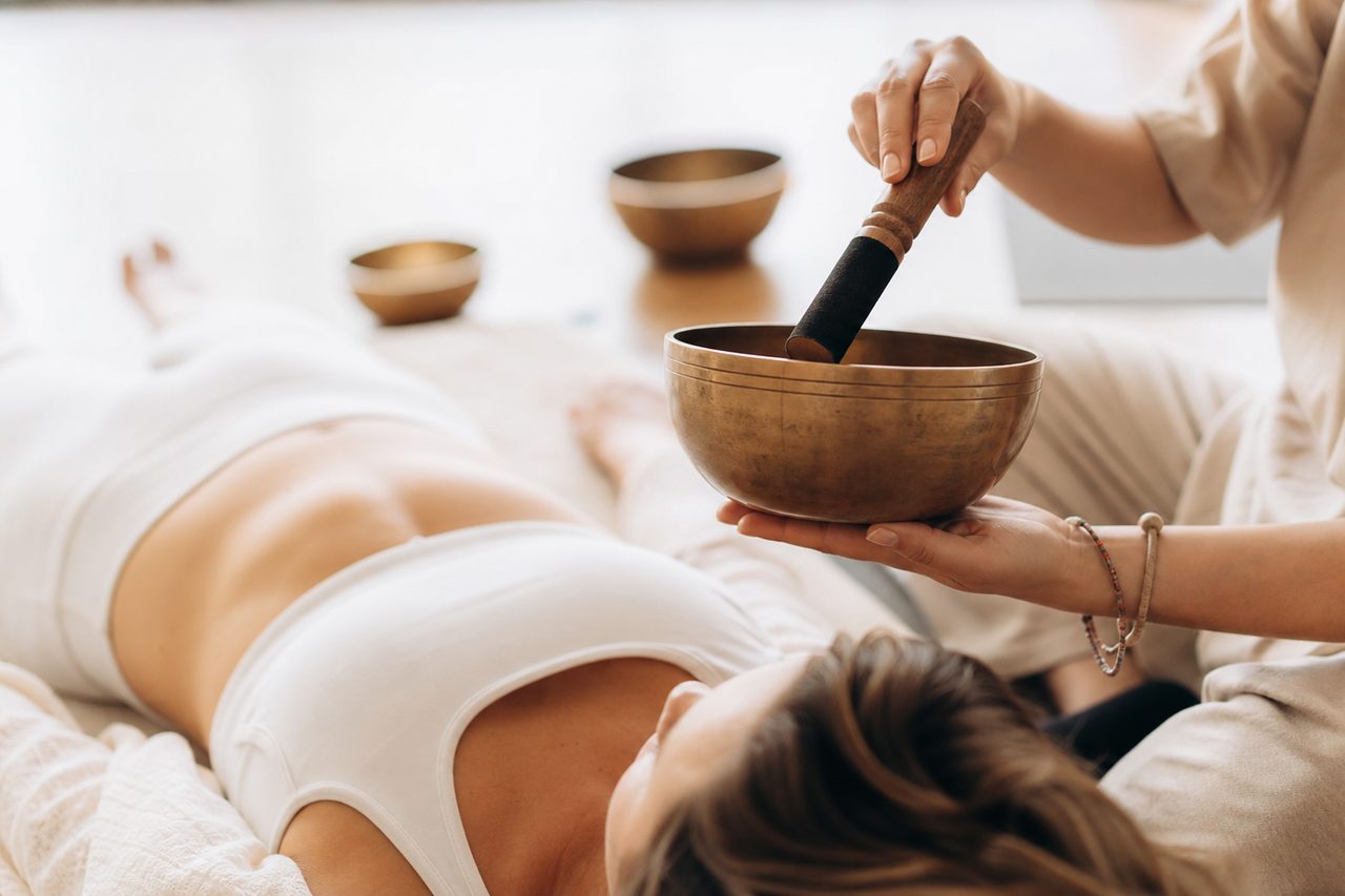 Harmonisation et Bien-être : Explorez le Pouvoir Thérapeutique du Bol Tibétain en Guérison