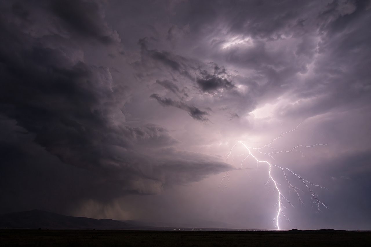 Le secret derrière le grondement de l’orage: comprendre les phénomènes acoustiques des tempêtes