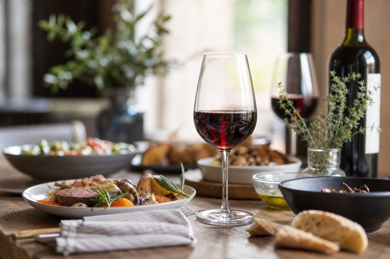 Quelle est l’importance du vin dans la culture française?