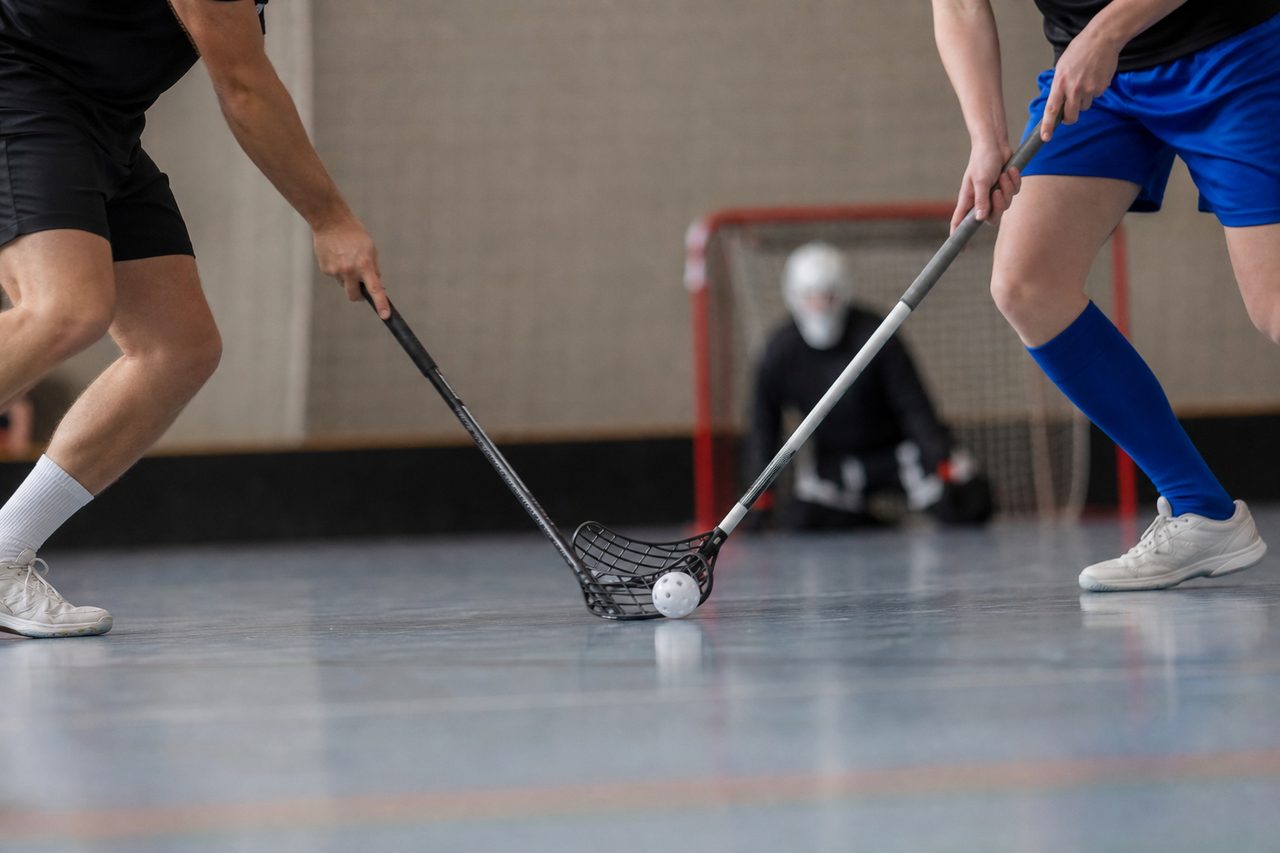 Qu’Est-Ce que le floorball et comment se joue-t-il ?