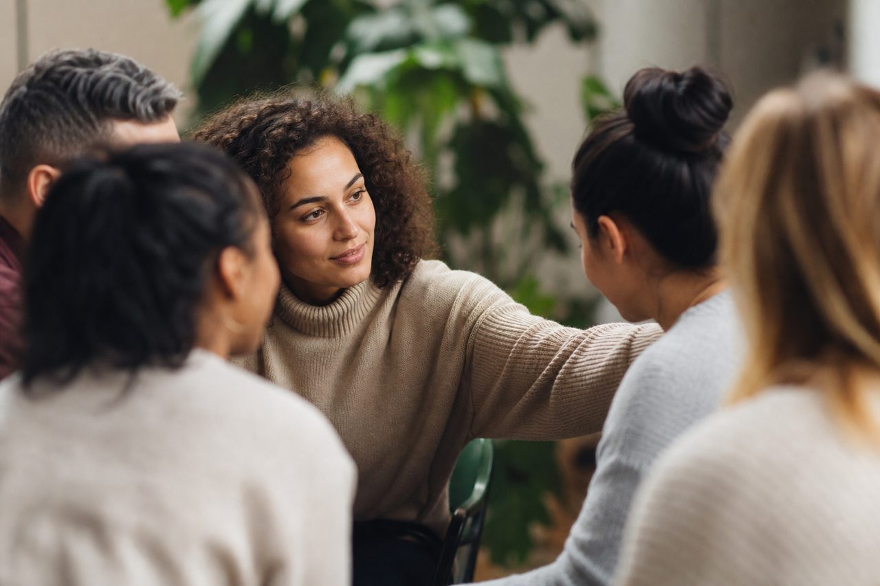 Transformer son cercle social : s’entourer de personnes positives et influencer avec bienveillance